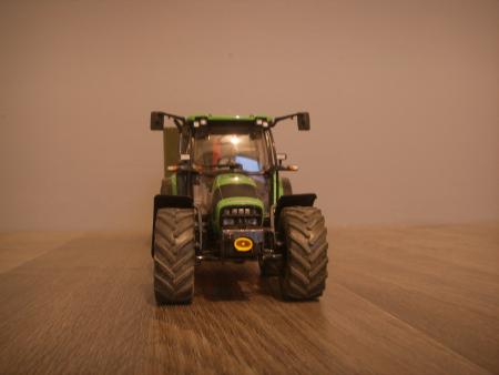 Miniature DEUTZ-FAHR AgrotronK100